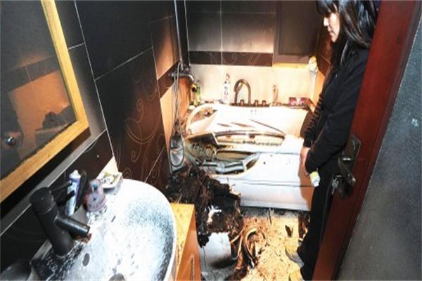 馬桶起火事件事出有因，絕非偶然