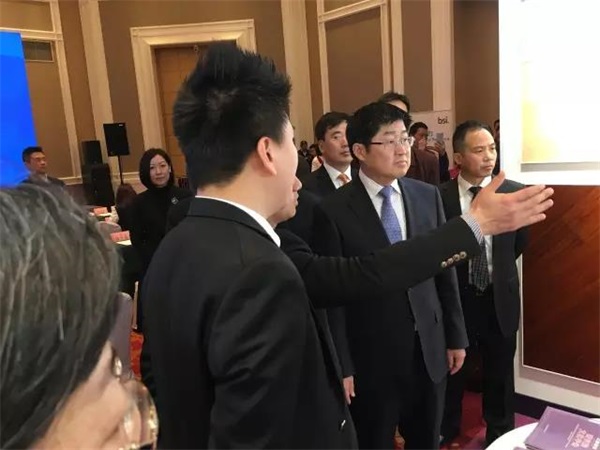 久盛地板作為地板標(biāo)準(zhǔn)起草單位受到副省長朱從玖高度評價(jià)