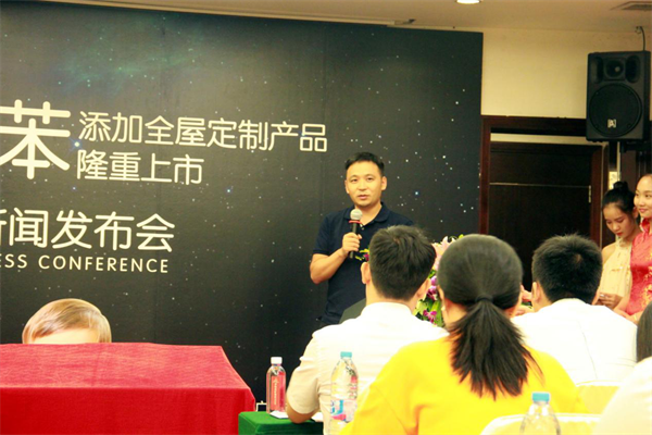 更有多家新聞媒體記者，現場全程跟蹤報道。