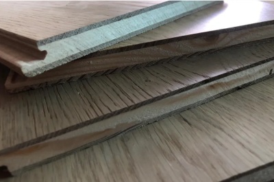 為什么現(xiàn)在90%消費者裝修時拒絕進(jìn)口復(fù)合地板，首選天格中國高端實木地板？